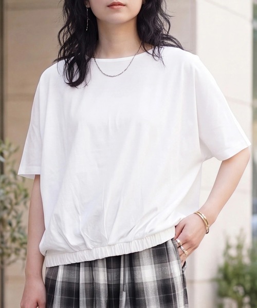 SELECT LEVERY(セレクトリベリー)の「天竺裾ゴム入りドルマンTシャツ(Tシャツ/カットソー・レディース・ブラウン/ブラック/オフホワイト・FREE)」の10枚目の写真