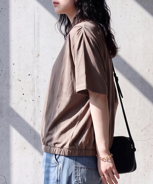 SELECT LEVERY(セレクトリベリー)の「天竺裾ゴム入りドルマンTシャツ(Tシャツ/カットソー・レディース・ブラウン/ブラック/オフホワイト・FREE)」の19枚目の写真