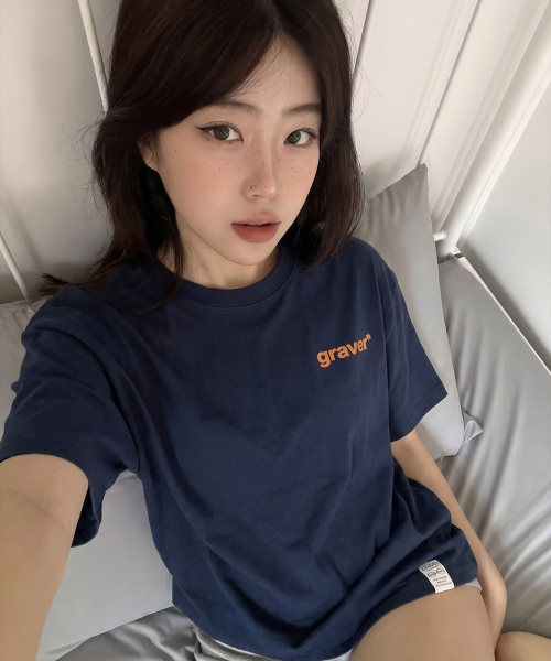 GRAVER（グレーバー）の「[ユニセックス]リブ半袖Tシャツ_4色（Tシャツ/カットソー・レディース・チャコールグレー/ホワイト/ライトグレー/ネイビー・SMALL/MEDIUM/LARGE）」の5枚目の写真