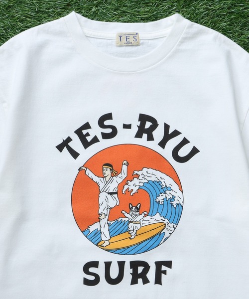 The Endless Summer(エンドレスサマー)の「TES KARATE KID T-SHIRT/ Tシャツ(Tシャツ/カットソー・メンズ・アイボリー/グレー/ホワイト・SMALL/MEDIUM/LARGE/X-LARGE/XX-LARGE)」の7枚目の写真