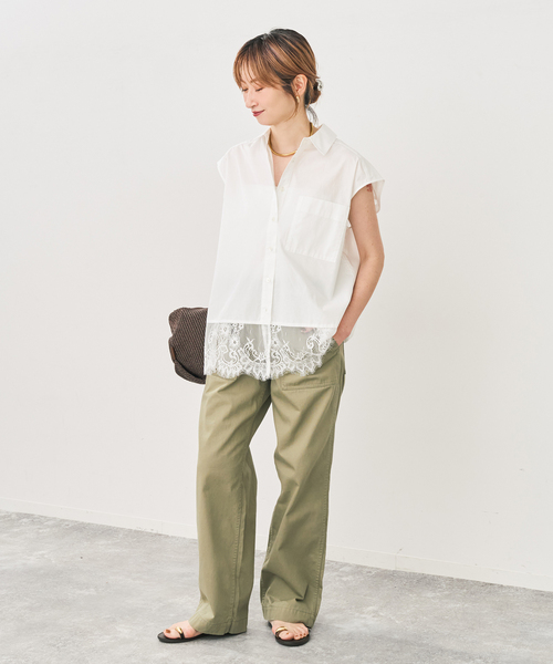 Spick & Span(スピックアンドスパン)の「レースタイプライターフレンチシャツ(シャツ/ブラウス・レディース・キャメル/ホワイト/ネイビー・FREE)」の4枚目の写真