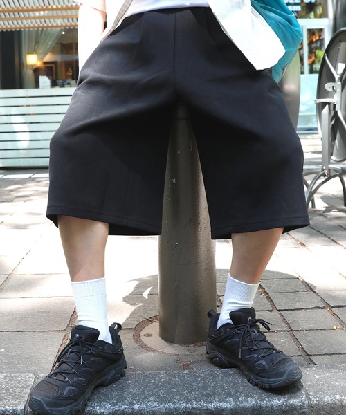 NAKER(ネイカー)の「サイドタックワイドスウェットショーツ(その他パンツ・メンズ・ブラック/杢グレー・M/XL/L/S)」の7枚目の写真