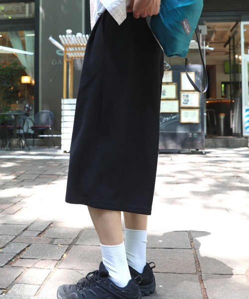 NAKER(ネイカー)の「サイドタックワイドスウェットショーツ(その他パンツ・メンズ・ブラック/杢グレー・M/XL/L/S)」の9枚目の写真