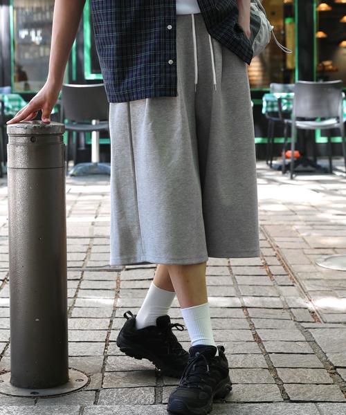 NAKER(ネイカー)の「サイドタックワイドスウェットショーツ(その他パンツ・メンズ・ブラック/杢グレー・M/XL/L/S)」の15枚目の写真