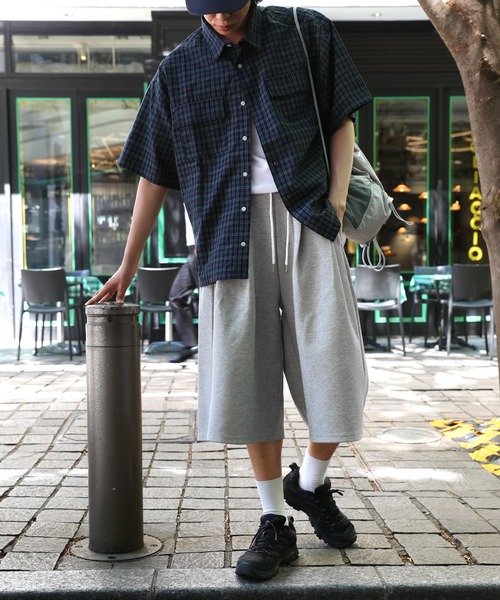 NAKER(ネイカー)の「サイドタックワイドスウェットショーツ(その他パンツ・メンズ・ブラック/杢グレー・M/XL/L/S)」の20枚目の写真
