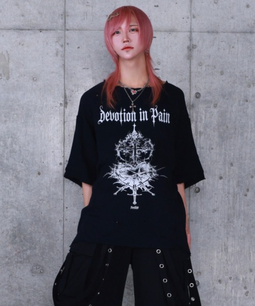 Amilige(アミリージュ)の「ハートクロスプリントダメージガーゼ半袖トップス(Tシャツ/カットソー・レディース・ホワイト/ブラック・FREE)」の9枚目の写真