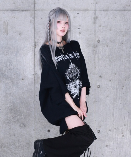 Amilige(アミリージュ)の「ハートクロスプリントダメージガーゼ半袖トップス(Tシャツ/カットソー・レディース・ホワイト/ブラック・FREE)」の5枚目の写真