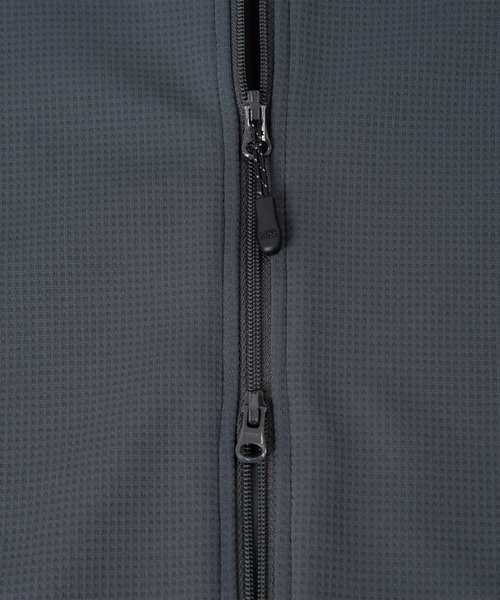 karrimor（カリマー）の「dry middler hoodie W's（パーカー・レディース・ベージュ/チャコールグレー/ライトパープル・S/M/L）」の5枚目の写真