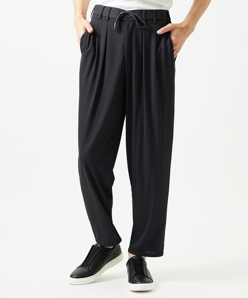 MICHEL KLEIN HOMME (ミッシェルクランオム)の「サッカーストライプ織りワイドパンツ(スラックス・メンズ・ブラック/ダークグレー・MEDIUM/LARGE/X-LARGE)」の14枚目の写真