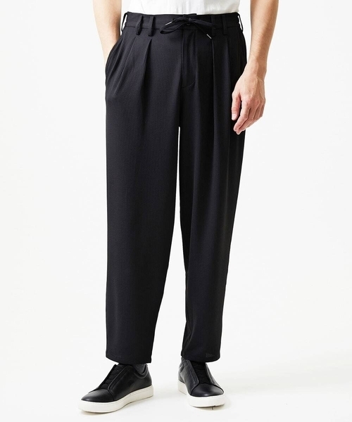 MICHEL KLEIN HOMME (ミッシェルクランオム)の「サッカーストライプ織りワイドパンツ(スラックス・メンズ・ブラック/ダークグレー・MEDIUM/LARGE/X-LARGE)」の12枚目の写真