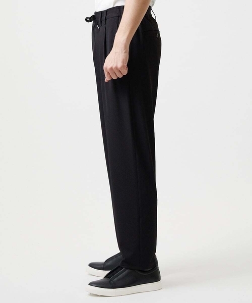 MICHEL KLEIN HOMME (ミッシェルクランオム)の「サッカーストライプ織りワイドパンツ(スラックス・メンズ・ブラック/ダークグレー・MEDIUM/LARGE/X-LARGE)」の9枚目の写真