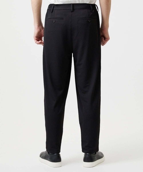 MICHEL KLEIN HOMME (ミッシェルクランオム)の「サッカーストライプ織りワイドパンツ(スラックス・メンズ・ブラック/ダークグレー・MEDIUM/LARGE/X-LARGE)」の8枚目の写真