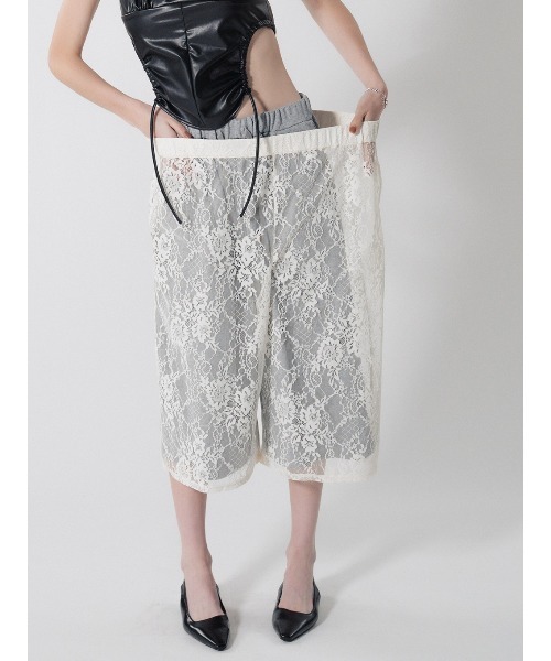 ELCHELE(エルチェレ)の「FRENCH TERRY×LACE HALF PANTS(その他パンツ・レディース・ホワイト/ブラック・38/36)」の18枚目の写真