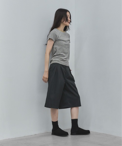 feepur(フェピュール)の「スエードクロッグサボ(その他シューズ・レディース・ベージュ/ブラック・S/LL/3L/M/L)」の4枚目の写真
