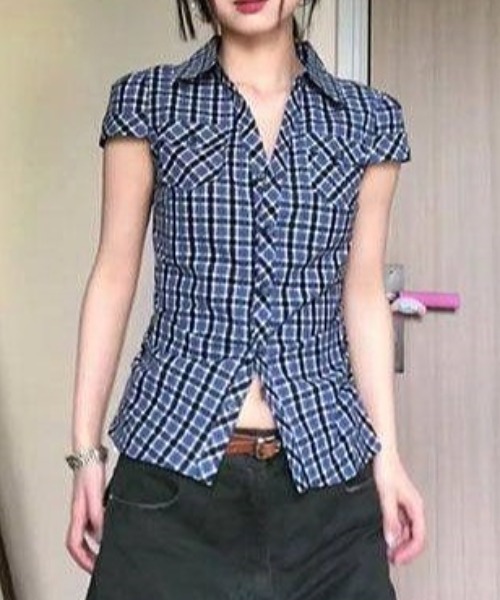Vipoa(ヴィポア)の「Waist tuck slim shirt(シャツ/ブラウス・レディース・グレー系その他/ブルー系その他/ピンク・FREE)」の5枚目の写真