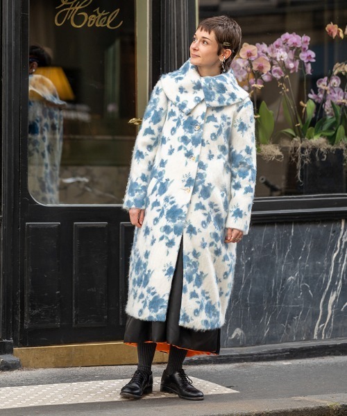JENNE(ジェンヌ)の「ウールカシミヤシャギーフラワーコート(その他アウター・レディース・ブルー・MEDIUM/SMALL/X-LARGE/LARGE)」の12枚目の写真