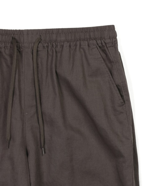 The DUFFER of ST.GEORGE(ザダファーオブセントジョージ)の「LINEN BLEND EASY SHORT PANTS:綿麻素材 イージーショートパンツ(その他パンツ・メンズ・ネイビー/チャコールグレー/ブラック・X-LARGE/MEDIUM/LARGE)」の16枚目の写真