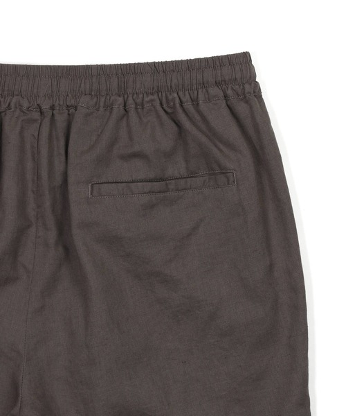 The DUFFER of ST.GEORGE(ザダファーオブセントジョージ)の「LINEN BLEND EASY SHORT PANTS:綿麻素材 イージーショートパンツ(その他パンツ・メンズ・ネイビー/チャコールグレー/ブラック・X-LARGE/MEDIUM/LARGE)」の18枚目の写真