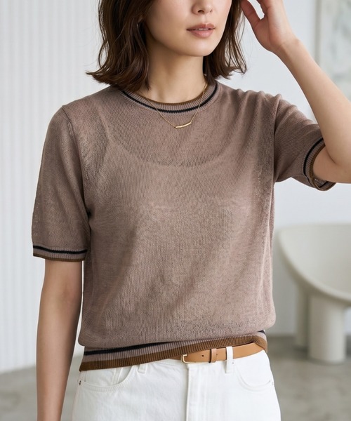 Belta attrice(ベルタアトリーチェ)の「ノルマンディーフレンチリネン100 配色 5分袖サマーニットTシャツ シアープルオーバー(ニット/セーター・レディース・ベージュ/オフホワイト/グレー/ブラック・FREE)」の4枚目の写真