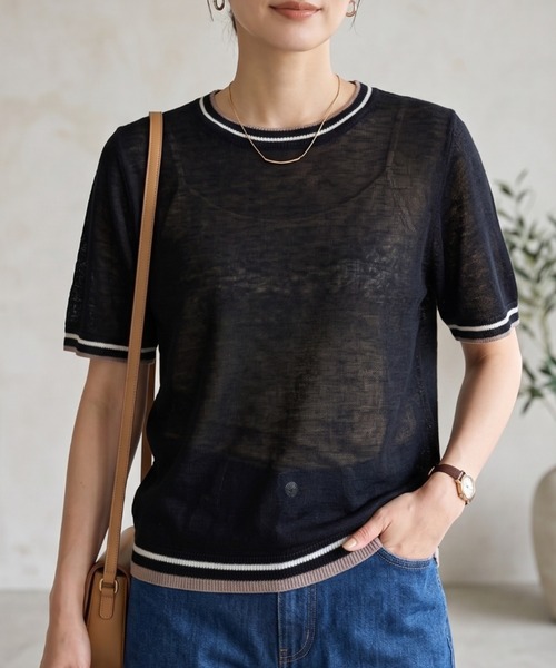 Belta attrice(ベルタアトリーチェ)の「ノルマンディーフレンチリネン100 配色 5分袖サマーニットTシャツ シアープルオーバー(ニット/セーター・レディース・ベージュ/オフホワイト/グレー/ブラック・FREE)」の1枚目の写真