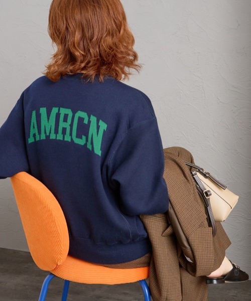 AMERICANA（アメリカーナ）の「【WEB先行予約】[Americana/アメリカーナ] 別注 ショート丈 バックロゴ スウェットライク クルーネックニット（ニット/セーター・レディース・グリーン/グレー/ネイビー・ONE SIZE）」の3枚目の写真