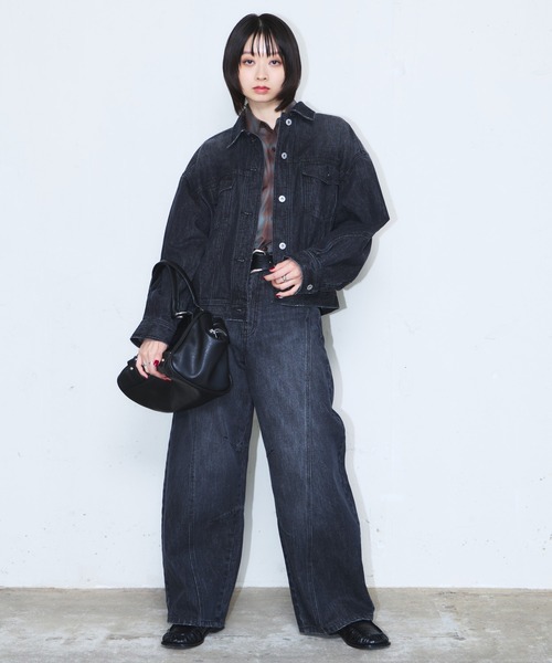PAGEBOY(ページボーイ)の「カーブラインコクーンデニム【セットアップ対応】(デニムパンツ・レディース・ブルー/ブラック/ブラウン・MEDIUM/SMALL)」の17枚目の写真