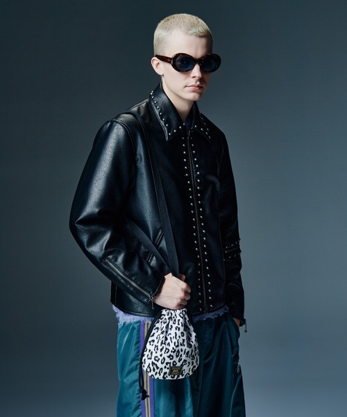 glamb(グラム)の「Leopard Drawstring Bag / レオパードドローストリングバッグ(ハンドバッグ・メンズ・ミント/ホワイト/パープル・FREE)」の11枚目の写真