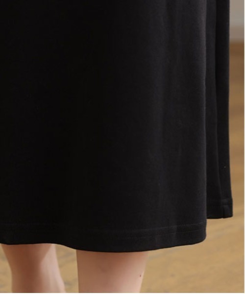 ＆soiree（アンドソワレ）の「デザインネッククロスデザイン半袖ワンピース（ワンピース・レディース・ブラック・SMALL/MEDIUM/LARGE/X-LARGE）」の3枚目の写真