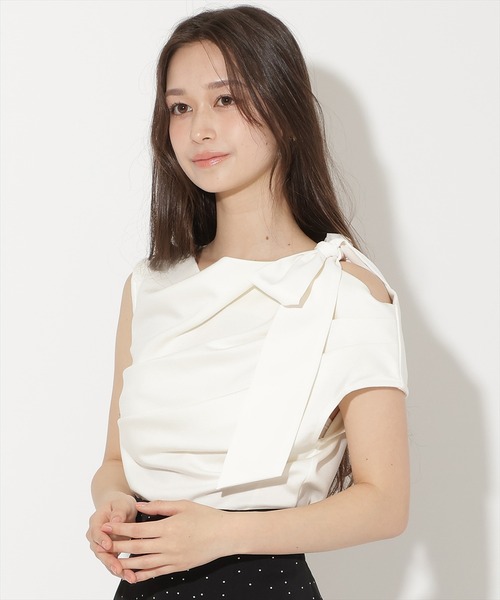 WILLSELECTION（ウィルセレクション）の「リボンショルダードレープカットトップス（Tシャツ/カットソー・レディース・オフホワイト/ブラック/グレー/ブラウン・FREE）」の6枚目の写真