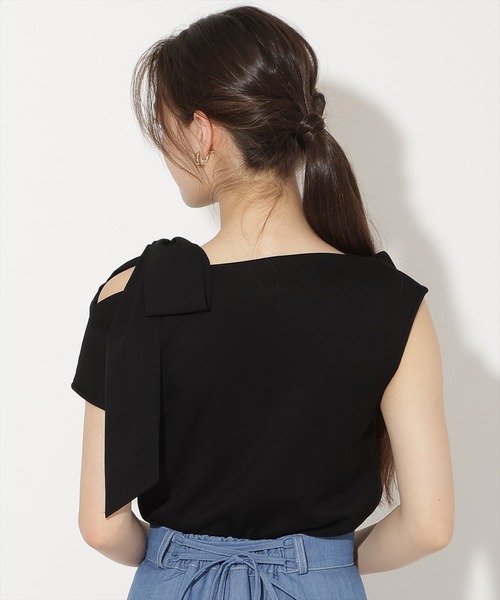 WILLSELECTION（ウィルセレクション）の「リボンショルダードレープカットトップス（Tシャツ/カットソー・レディース・オフホワイト/ブラック/グレー/ブラウン・FREE）」の22枚目の写真