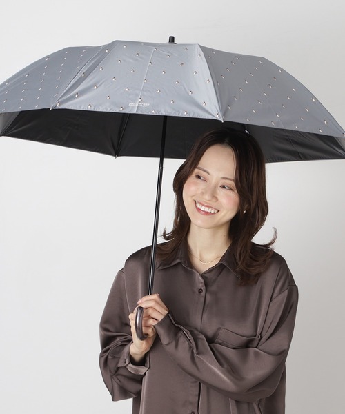 MACKINTOSH PHILOSOPHY(マッキントッシュ フィロソフィー)の「遮光100% 遮熱 晴雨兼用 折りたたみ日傘 軽量 曲がり手 ”コーギー”(折りたたみ傘・レディース・オフホワイト/ブラック/ネイビー/グレー・FREE)」の5枚目の写真