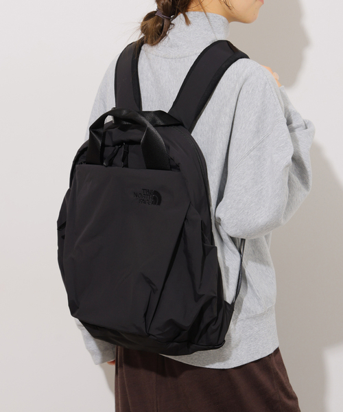 THE NORTH FACE(ザノースフェイス)の「【THE NORTH FACE/ ザノースフェイス】 Ficus Pack(クラッチバッグ・レディース・ブラック/アイボリー・FREE)」の3枚目の写真
