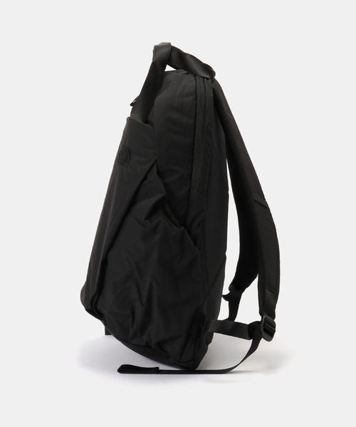 THE NORTH FACE(ザノースフェイス)の「【THE NORTH FACE/ ザノースフェイス】 Ficus Pack(クラッチバッグ・レディース・ブラック/アイボリー・FREE)」の6枚目の写真