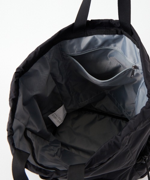 Columbia（コロンビア）の「【WEB限定】[Columbia/コロンビア] バイサイド 16L 2WAYバックパック（バックパック/リュック・レディース・ブラック・ONE SIZE）」の20枚目の写真