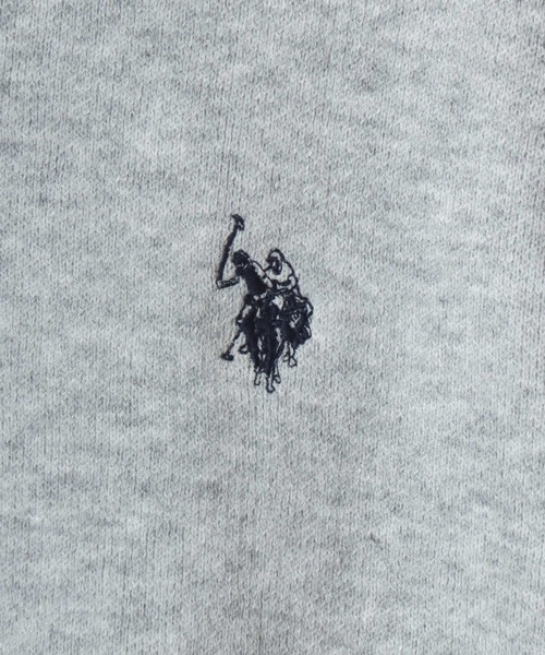 U.S. POLO ASSN.(ユーエスポロアッスン)の「U.S. POLO ASSN./ユーエスポロアッスン ミドルゲージニット ロゴ ワンポイント刺繍 クルーネック セーター/レディース メンズ(ニット/セーター・メンズ・ネイビー/ブラック/グレー/モカ/アイボリー・M/L/LL)」の8枚目の写真