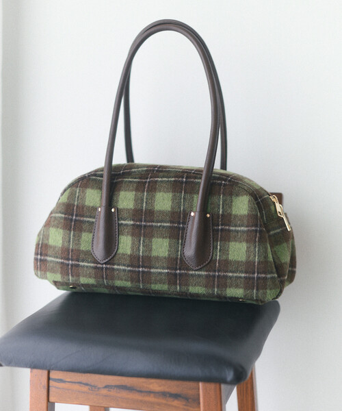 Firsthand(ファーストハンド)の「Firsthand/ファーストハンド チェックパターン ワイドボストンバッグ【限定展開】(ボストンバッグ・レディース・ブルー/グリーン/キャメル・ONE SIZE)」の1枚目の写真