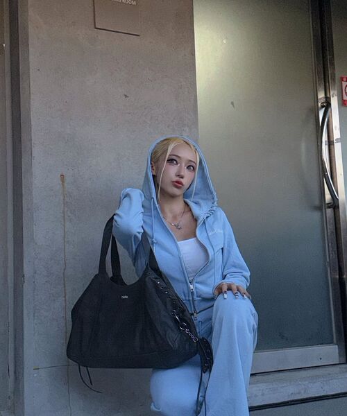 GILAARCHIVE（ギラアーカイブ）の「[GILA x HIETA] BECKY FRINGE BAG_CHARCOAL（ショルダーバッグ・レディース・その他・FREE）」の8枚目の写真