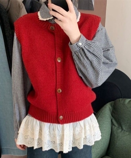 Beststore(ベストストア)の「【こなれ感演出】前開き ウッドボタン ニットベスト (全8色)(ベスト・レディース・ネイビー/ブルー/グリーン/アイボリー/グレー/レッド/ライトイエロー/パープル・FREE)」の14枚目の写真