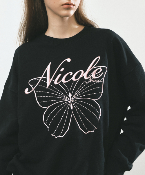 NICK&NICOLE(ニックアンドニコール)の「NICOLE バタフライ スウェットシャツ_ブラック×ピンク(スウェット・レディース・ブラック・FREE)」の3枚目の写真