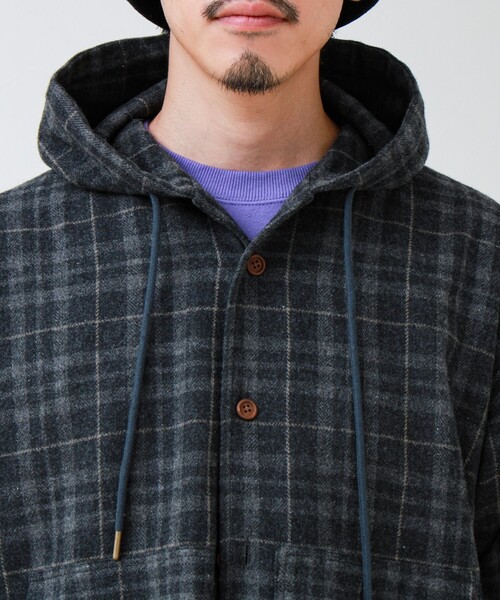 GLOSTER（グロスター）の「T/C起毛 チェックフーデッドシャツブルゾン（シャツ/ブラウス・メンズ・ブラック系その他/ブラウン系その他・L/M/S）」の4枚目の写真