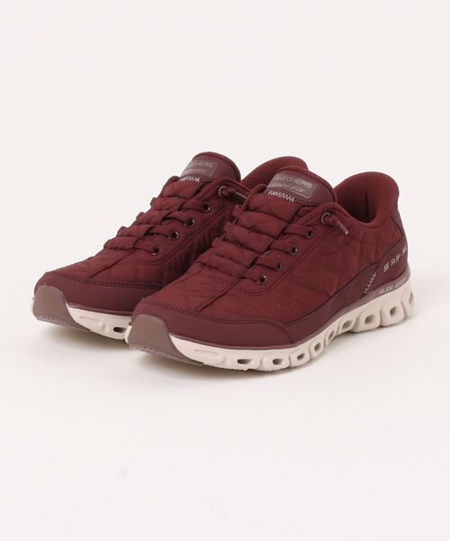 SKECHERS（スケッチャーズ）の「GLIDE-STEP（スニーカー・レディース・バーガンディー/ブラック×ブラック・22.5cm/23.0cm/23.5cm/24.0cm/24.5cm/25.0cm）」の2枚目の写真