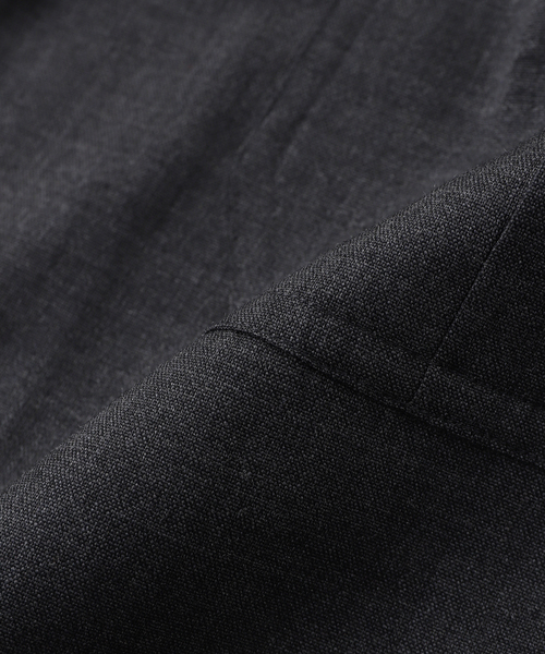 EDIFICE(エディフィス)の「ERRICO FORMICOLA (エリコフォルミコラ)Ex.GIANNI Zip Solid Shirts(シャツ/ブラウス・メンズ・チャコールグレー・MEDIUM)」の4枚目の写真