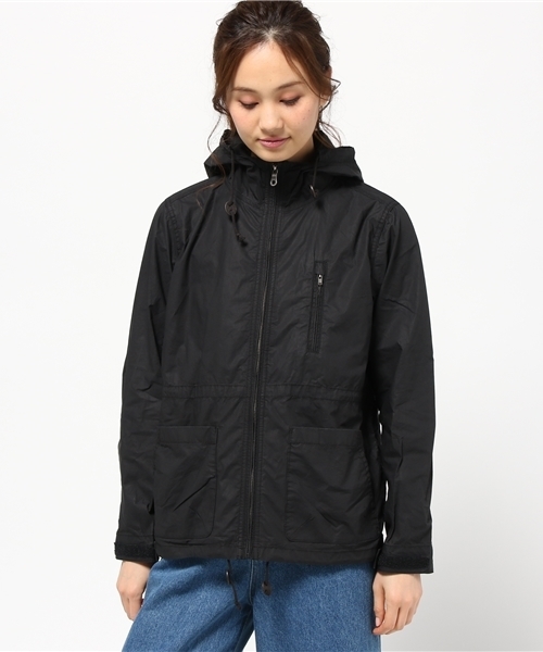 LBC（エルビーシー）の「ファミリーライン UNISEX コットンタイプライターマウンテンパーカー（マウンテンパーカー・レディース・ブラック/グリーン系その他/ブルー・LARGE/MEDIUM/SMALL）」の10枚目の写真