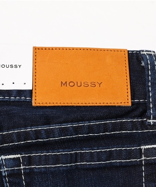 MOUSSY（マウジー）の「POWDER SKINNY（デニムパンツ・レディース・ダークブルー/ライトブルー・27inch/25inch/24inch/23inch/26inch）」の3枚目の写真