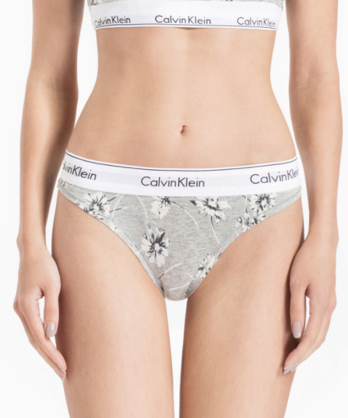 Calvin Klein Underwear（カルバンクラインアンダーウェア）の「Icon Cotton - ビキニショーツ（ショーツ・レディース・グレー/ブラック/レッド/ホワイト/チャコールグレー/ピンク/グレー系その他2/ブルー系/グレー系その他/グレー系その他3/ライトブルー/オレンジ/ライトピンク/グレー系その他4/その他/バーガンディー/その他3/ピンク系その他/ブルー/スカイブルー/ブラック系/ピンクベージュ/ブルー系その他・S/M/XS/L/Ssize/XS size/X-SMALL/SMALL/MEDIUM/LARGE）」の6枚目の写真