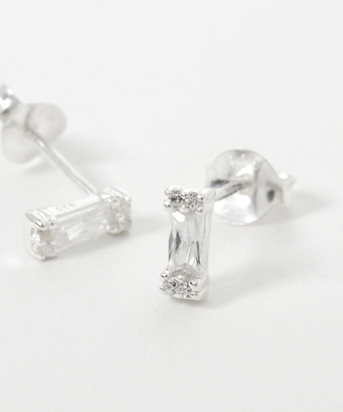 KU-CROISSANT（クークロワッサン）の「CHOKAS  SV925 ピアス CZ（ピアス（両耳用）・レディース・シルバー/シルバー系その他2/シルバー系その他3/シルバー系その他4/シルバー系その他・ONE SIZE）」の2枚目の写真
