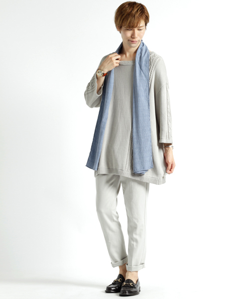 MONO-MART(モノマート)の「ビッグシルエットラインケーブル編みニット cotton100%(quarter sleeve)(ニット/セーター・メンズ・ベージュ/ライトグレー/ダークネイビー/オフホワイト・FREE)」の6枚目の写真
