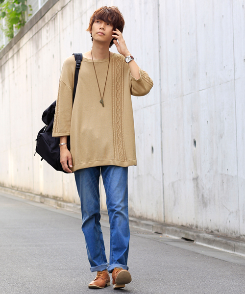 MONO-MART(モノマート)の「ビッグシルエットラインケーブル編みニット cotton100%(quarter sleeve)(ニット/セーター・メンズ・ベージュ/ライトグレー/ダークネイビー/オフホワイト・FREE)」の12枚目の写真