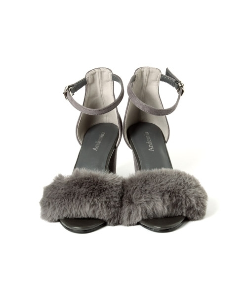 Andemiu（アンデミュウ）の「ファーセパレートサンダル767767（サンダル・レディース・グレー/キャメル・MEDIUM/SMALL/LARGE）」の5枚目の写真