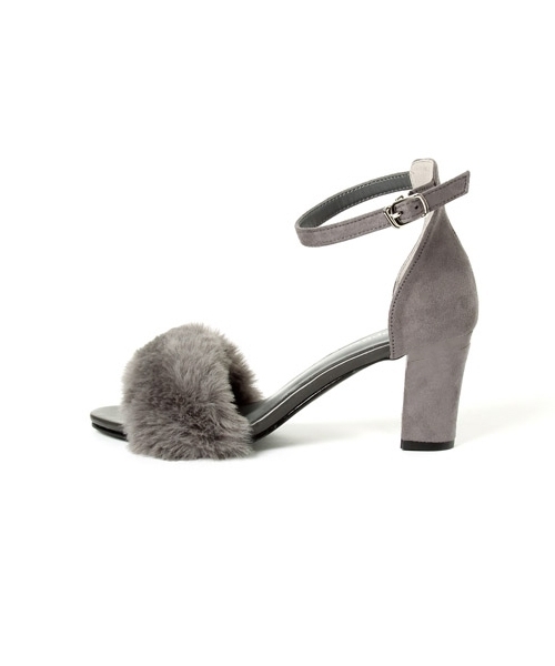 Andemiu（アンデミュウ）の「ファーセパレートサンダル767767（サンダル・レディース・グレー/キャメル・MEDIUM/SMALL/LARGE）」の8枚目の写真